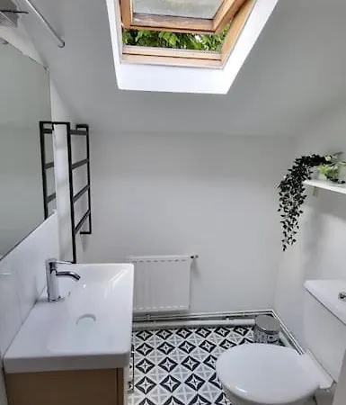 Maisonnette En Duplex - Jardin
